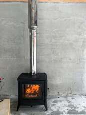 Купить чугунный Печь-камин EVEREST S13 в Витебске фото в интерьере в Витебске