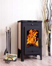 Стальной камин со стеклом Бавария Оптима с плитой фото в интерьере в Витебске