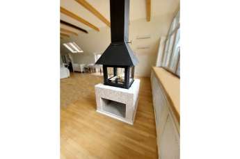 Стальной камин Эклипс островной 4D графит фото в интерьере в Витебске